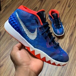 Nike Kyrie signature Shoes Youth